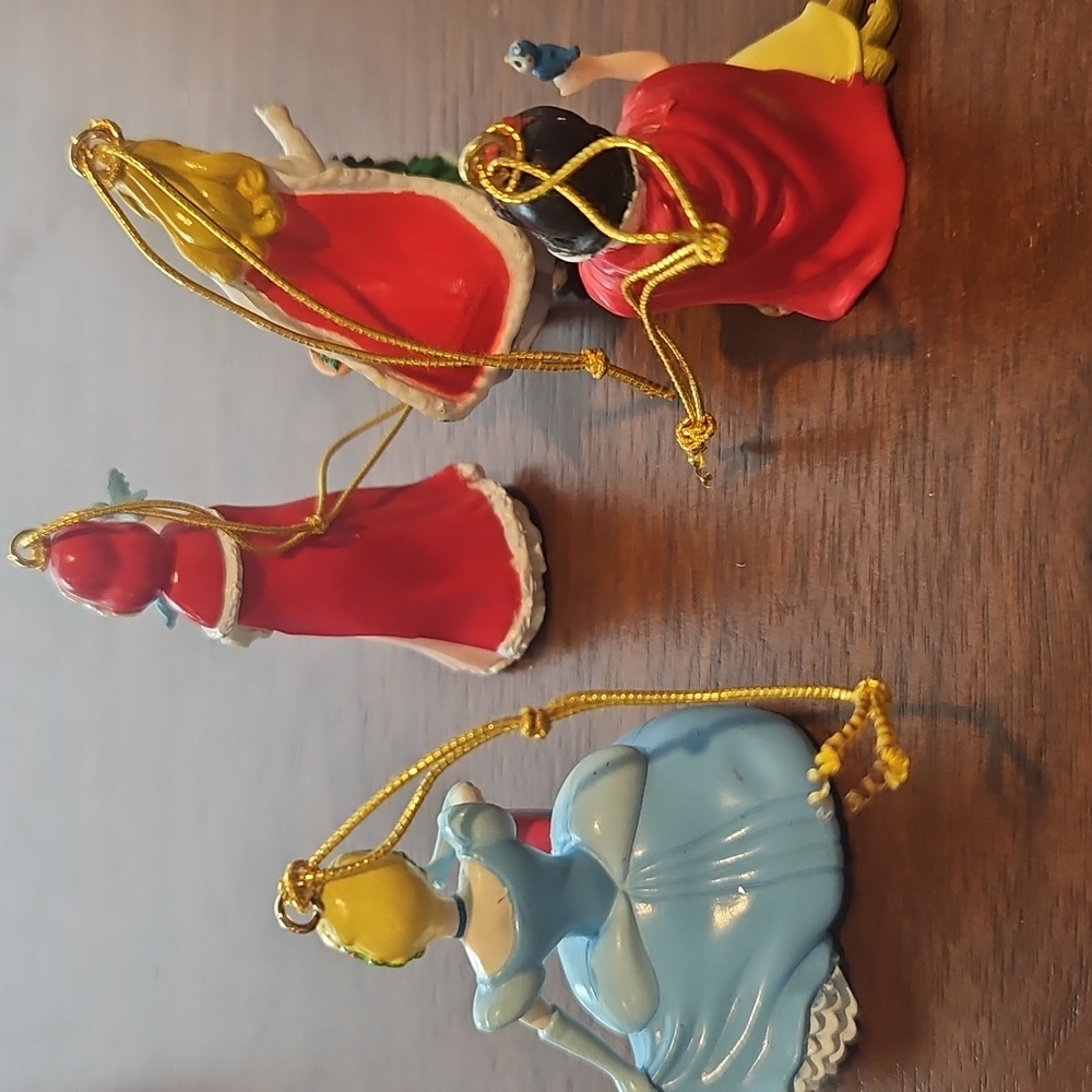 Disney Princess Ornament Set - Picture 2 of 3